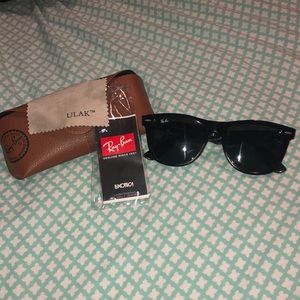 Ray-Ban Wayfarer sunglasses